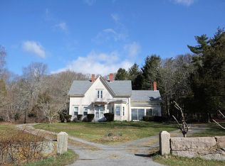 55 Slades Corner Rd, Dartmouth, MA 02747