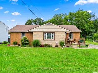 201 Brookview Rd, East Peoria, IL 61611