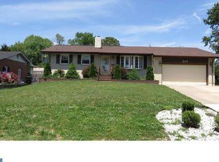 213 Werden Dr, New Castle, DE 19720