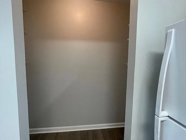 1282 Creekside Ct SE — Photo 10