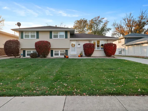 8036 Beech Ave, Munster, IN 46321