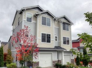 215 126th Pl SE #A, Everett, WA 98208