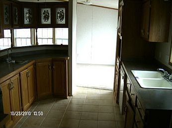 2nd image of 1004 Phillip Sharp Rd