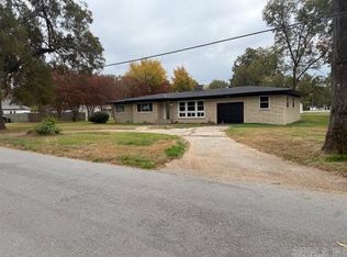 307 E 5th St, Carlisle, AR 72024