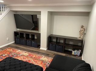 24137 Doreen Dr, Gaithersburg, MD 20882