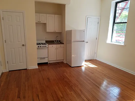 Rented by Prince Real Estate Associates LLC | media 6