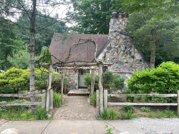 1817 Indiana Ave #1, La Porte, IN 46350