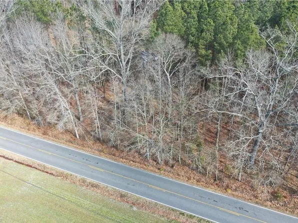 6576 Blackwater Rd, Virginia Beach, VA 23457