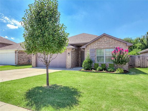 3rd image of 7501 Prairie Twyne Dr