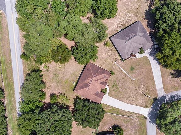 2nd image of 16025 Harbar Oaks Dr