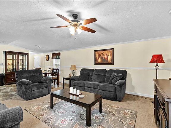 2nd image of 142 Beechwood Dr