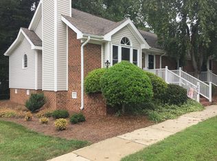 2036 Hearthwood Ct, Greensboro, NC 27407