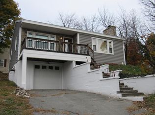 887 Riverside Dr, Methuen, MA 01844