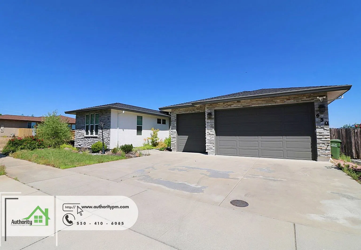 4 bed, 3.0 bath, 2332 sqft, $2,595 — Photo 2