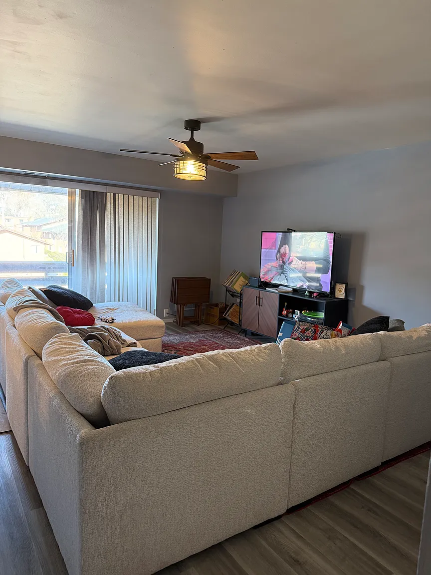 8179 Ohio River Blvd APT 18 photo 1