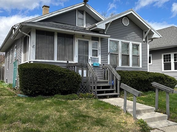 2nd image of 1018 Massena Ave