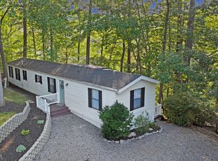 518 Ridgelake Rd, Goodview, VA 24095