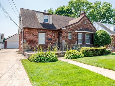 715 Iris Street, Franklin Square, NY, 11010