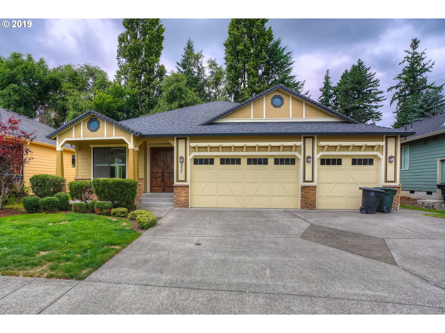 237 Misty Ln photo 1