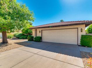 25402 S Sedona Dr, Sun Lakes, AZ 85248