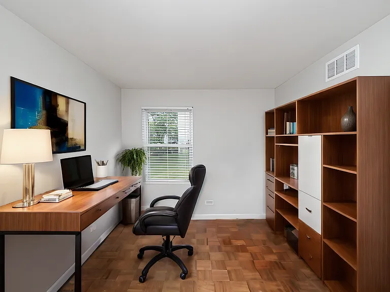1851 Wellington Pl — Photo 4