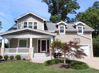 5639 Kenwood Rd, Cincinnati, OH 45227