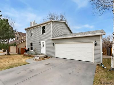 929 New Bedford Dr, Cheyenne, WY, 82009