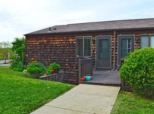 302 Cedar Hill Dr, Canonsburg, PA 15317