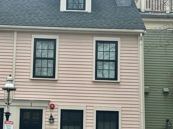 1 Common St #Sf, Charlestown, MA 02129