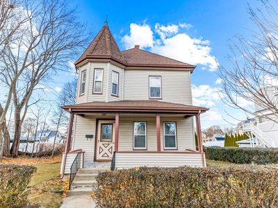 38 Spring St, Medford, MA, 02155