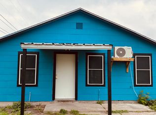 221 E Spencer Ave, Aransas Pass, TX 78336