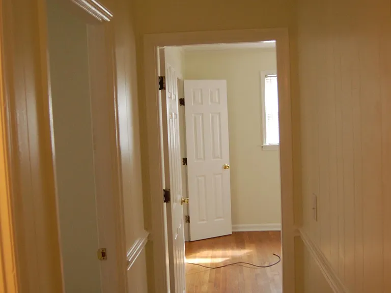 Main Hall Way Close Up