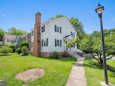 300 Holly Ct, Herndon, VA, 20170
