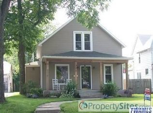 327 N Main St, Columbia City, IN
