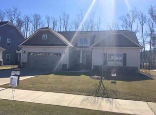396 Stonebriar Ave, Raeford, NC 28376