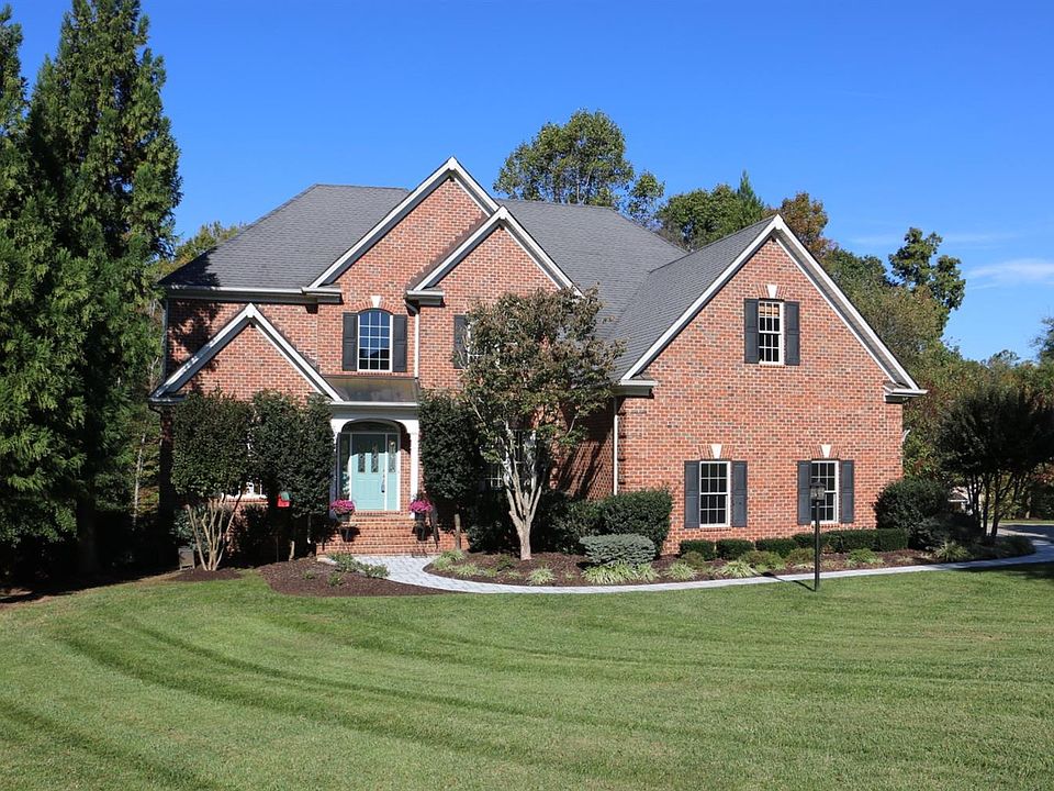1st image of 200 Whitley Way
