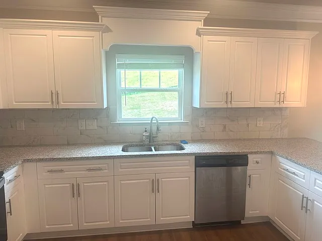 4022 Cottingham Way — Photo 4