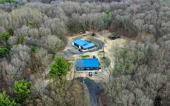 2nd image of 53815 Glenwood Rd