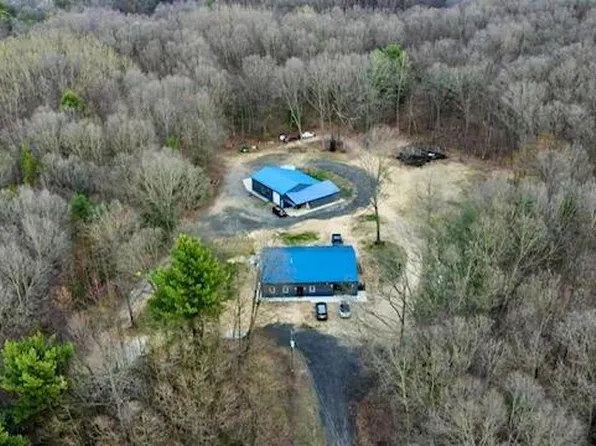 53815 Glenwood Rd, Dowagiac, MI 49047