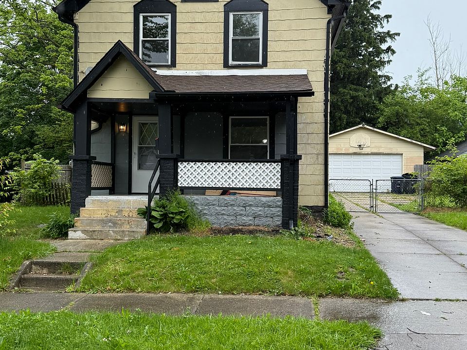 1st image of 2241 7th St SW