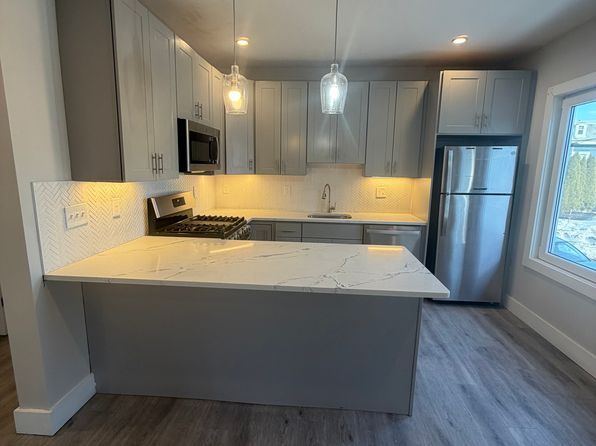 86 Fayston St Floor 2