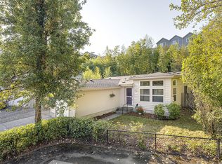 21720 Palisade Pl, Fairview, OR 97024