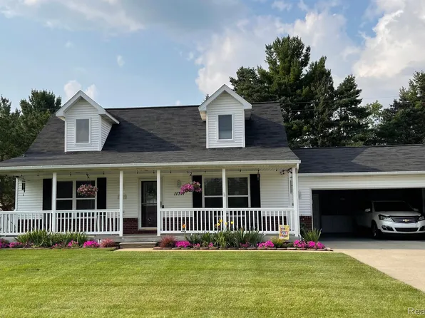 11311 Cathy Dr, Goodrich, MI 48438