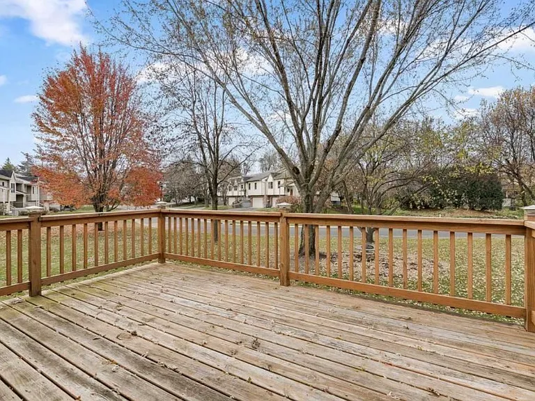 7220 Muirfield Ln — Photo 9