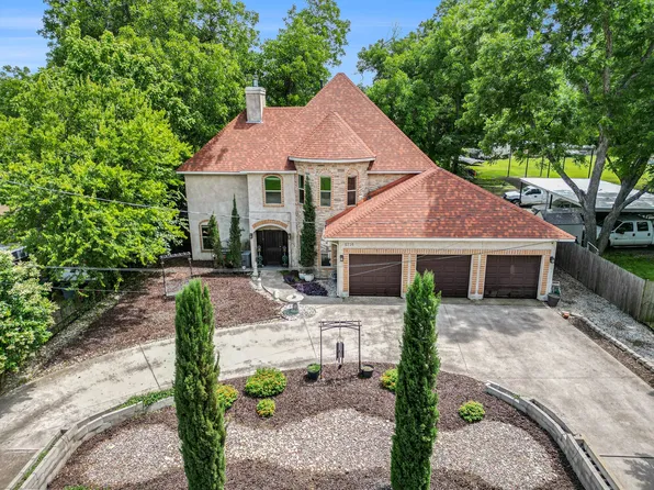 5716 Wall Ave, Haltom City, TX 76117