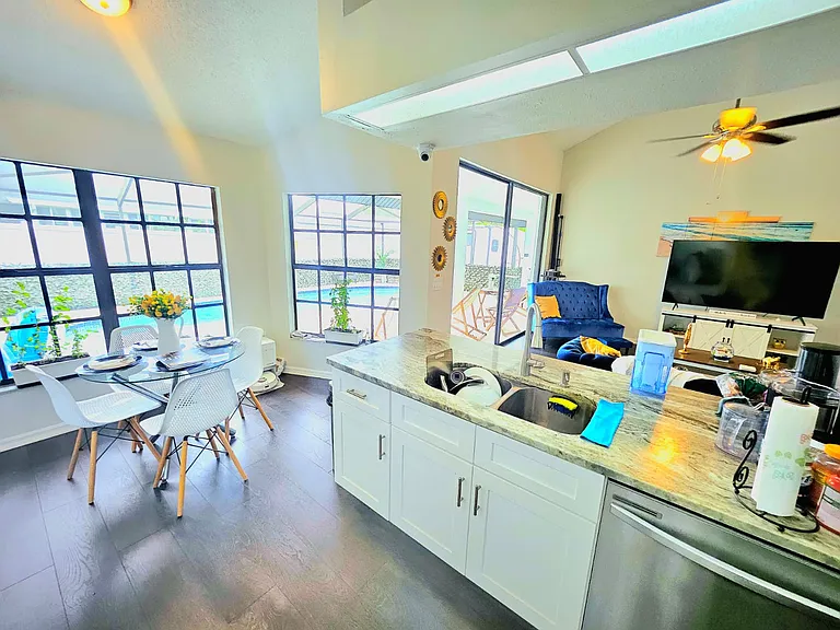 38811 Margs Ct — Photo 8