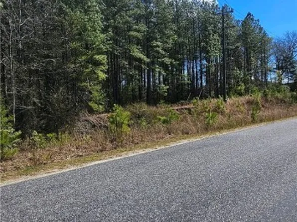 1 Coldwater Rd, Mascot, VA 23108