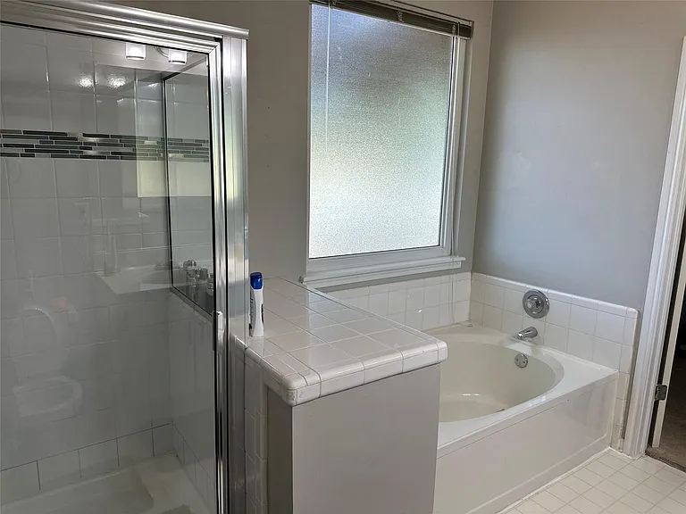 11321 Avering Ln — Photo 31
