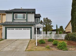 862 Bellflower St, Livermore, CA 94551