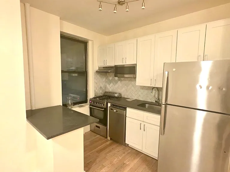 615 W 184th St #2F — Photo 1